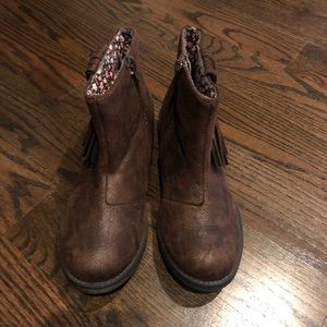 Girls brown booties size 3